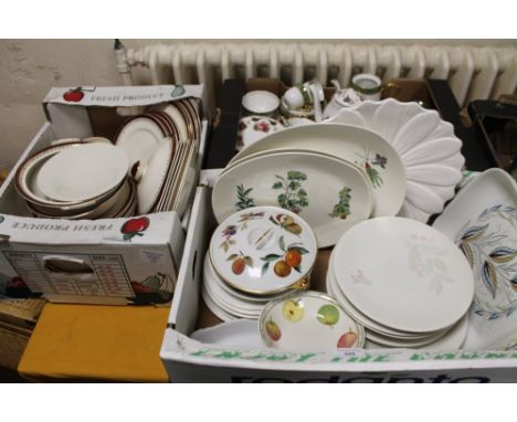 THREE TRAYS OF ASSORTED TEA AND DINNER WARE TO INCLUDE ROYAL WORCESTER, ETC