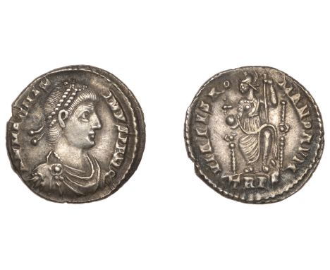 Roman Imperial Coinage, Magnus Maximus (383-388), Siliqua, Trier, dn mag max-imvs p f avg, pearl-diademed, draped and cuirass