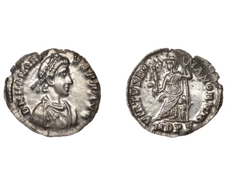 Roman Imperial Coinage, Honorius (393-423), Siliqua, Milan, 395-402, d n honori-vs p f avg, pearl-diademed, draped and cuiras