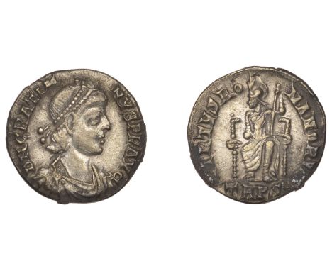 Roman Imperial Coinage, Gratian (367-383), Siliqua, Trier, 378-83, d n gratia-nvs p f avg, pearl-diademed, draped and cuirass