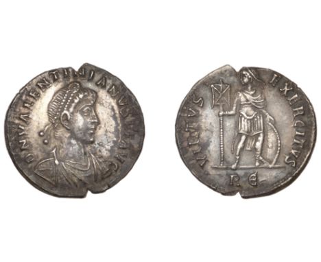 Roman Imperial Coinage, Valentinian II (375-392), Miliarensis, Rome, 378-83, d n valentinianvs p f avg, pearl-diademed, drape