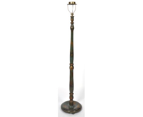 An early 20th Century Chinese Oriental chinoiserie green lacquer floor standing lamp light. The lamp having turned column dec