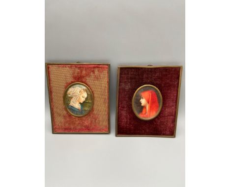 A Lot of two 19th century lady portrait paintings. Very well executed portraits of two ladies, Details to the back of the fra
