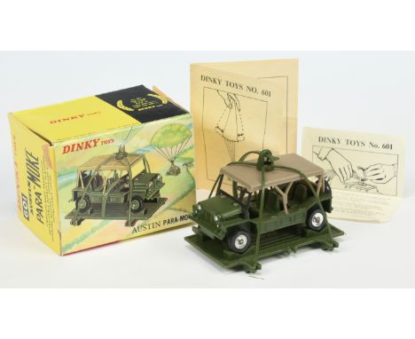 Dinky Toys&nbsp; 60&nbsp; Para-Moke - Military Green, dark beige plastic canopy, chrome spun hubs - Excellent Plus in a Good 