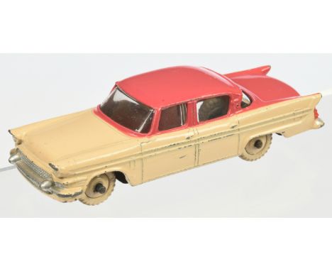 Dinky Toys&nbsp; 180 Packard Clipper - Two-Tone Light beige including rigid hubs, cerise, silver trim (WITH INCORRECT FACTORY