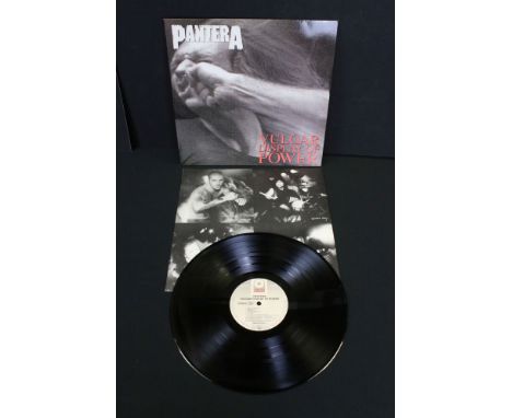 Vinyl - Pantera Vulgar Display Of Power on ATCO Records 7567-91758-1.  First EU pressing.  Sleeve, Inner Sleeve &amp; Vinyl E