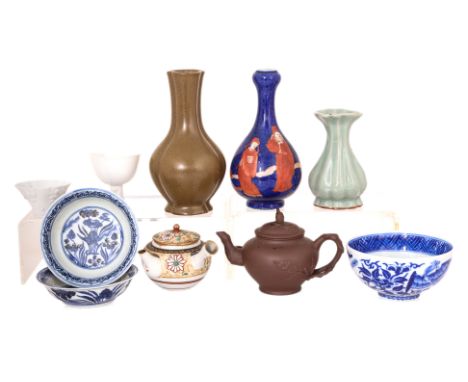A GROUP OF ASSORTED CHINESE WARES 20th century, a tea dust type glaze bottle vase, an ogival celadon bottle vase, a powder bl