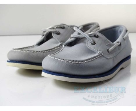 TIMBERLAND - Classic 2 Eye Boat Shoe - Grey leather - UK 7 / US 8 - Very light wear / Boxed