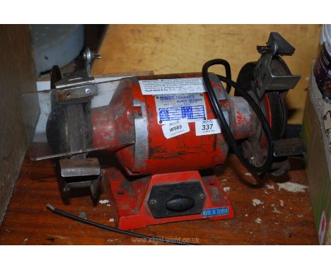 A Sealey bench grinder, (running at time of lotting).