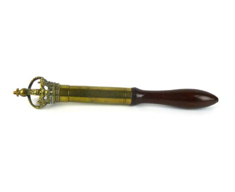 A George III ebony and silver ended Edinburgh City Police tipstaff, early 19th Century
The 18cm wooden grip surmounted by a c