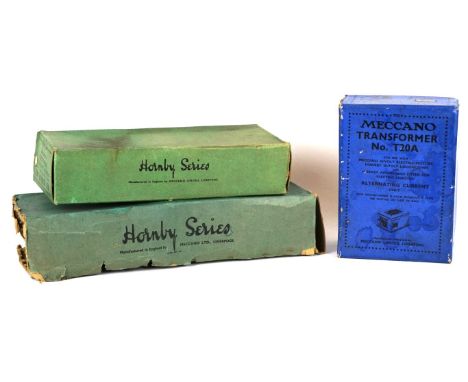 A quantity of Hornby '0' gauge railways items
Comprising a Meccano transformer no. T20A, a boxed no. 2E signal cabin A835E in