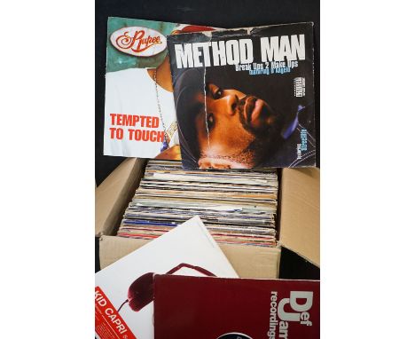 Vinyl -  Around 100 Hip Hop / R n B 12" singles to include Missy Elliott, Lil Kim etc condition varies 