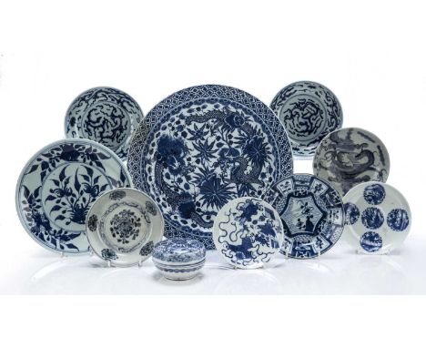 Group of blue and white porcelainChinese/South east Asian, Kangxi and latercomprising of a 19th Century large dish with drago