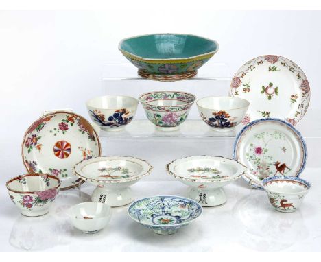 Collection of ceramicsChinese, 18th Century and latercomprising of tea plates and bowls (13)Provenance: From the collection o