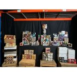 1 PALLET OF CHRISTMAS PRODUCTS LIGHTS, DECORATIONS, WATER SPINNERS, LIGHT SCULPTURES & MUCH MORE!