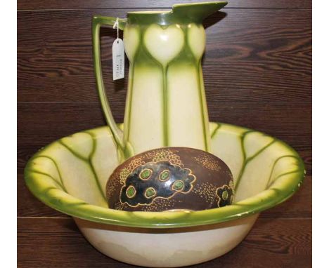 LARGE GREEN JUG AND WASH BASIN
with stylised heart shaped pattern; together with a Japanese export ceramic bowl (3)