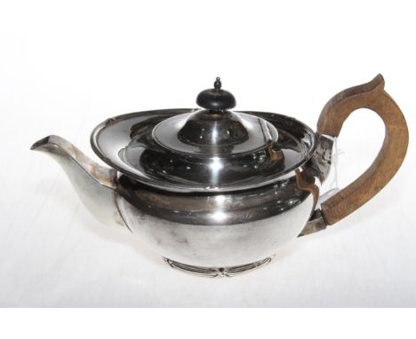 Silver teapot with reed and ribbon borders, Mappin &amp; Webb, Sheffield 1919.