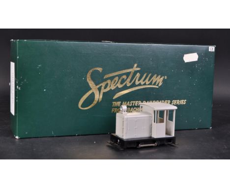 An original Bachmann made ' Spectrum ' series O gauge model railway trainset locomotive engine No. 25899. The undecorated 0-4