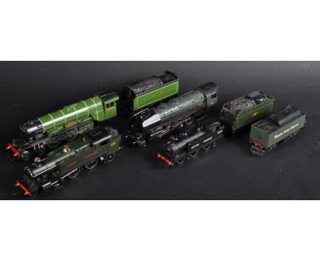 A collection of assorted 00 gauge model railway trainset locomotive engines to comprising; Airfix 6110 GWR, Hornby Flying Sco