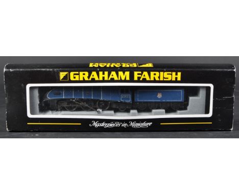 An original Graham Farish N gauge model railway trainset locomotive engine No.&nbsp;372-351 A4 Mallard 60022 in British Railw