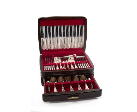 PINDER BROS. EPNS 'KINGS' PATTERN TABLE SERVICE, for twelve place settings, in fitted wood case, with associated tea knives, 