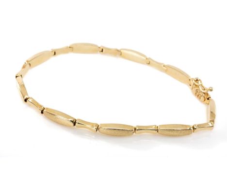 14CT GOLD BRACELET, stamped '585' and 'G C J', 19cms long, 5.5gmsProvenance: private collection SwanseaComments: light wear o