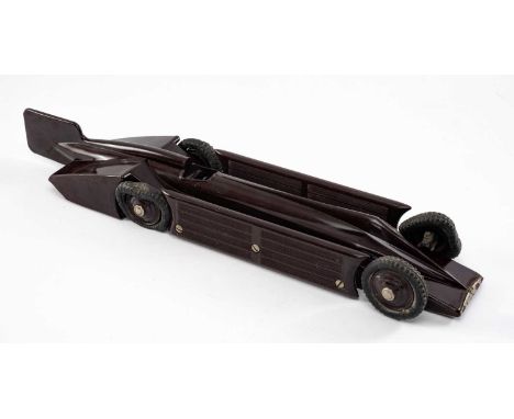 RARE 'GOLDEN ARROW' LAND SPEED RECORD BAKELITE CLOCKWORK TOY by A. G. Ltd, Patent No 309369, circa 1929, brown 'Ranlite' Bake
