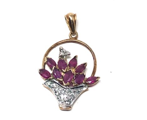 9ct gold ruby &amp; diamond flower vase pendant (1.2g) 