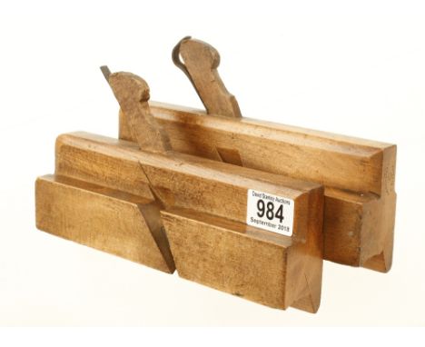 A pair of 5/8" MATHIESON No 178 sash planes No'd 1 and 2  G