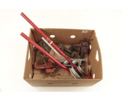 A plumbers pipe bender and five small vices G 