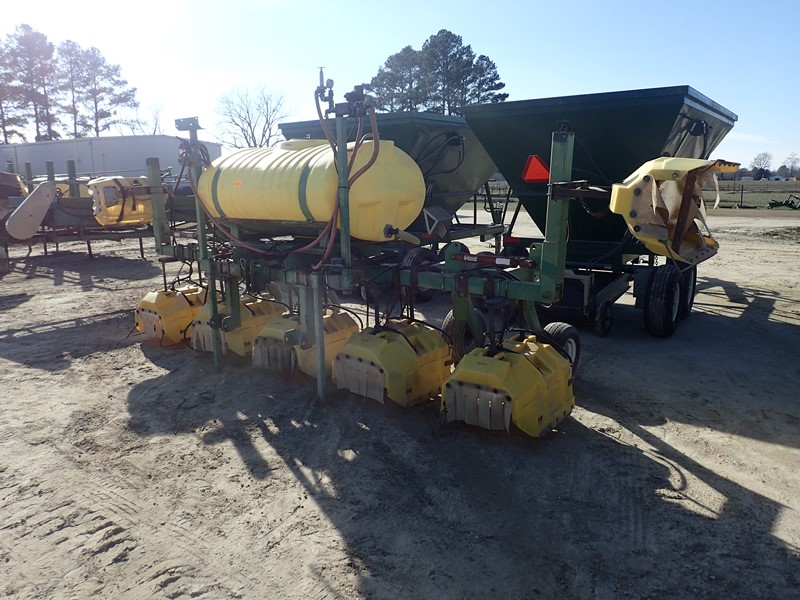 Red Ball 6 row hood sprayer