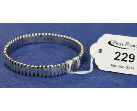 Solid silver bangle(B.P. 24% incl. VAT)