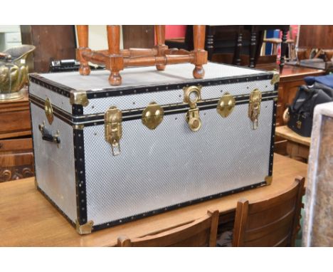 A travelling trunk