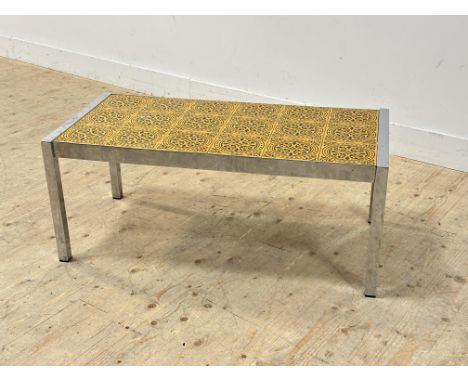 A 1970s chrome tile top coffee table (h.41cm x l.99cm x w.47cm)