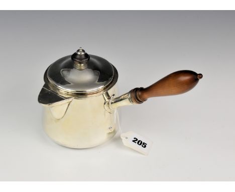 An early Victorian sauce warming pan and cover, Edward, Edward junior, John & William Barnard, London 1839, with retailer's s