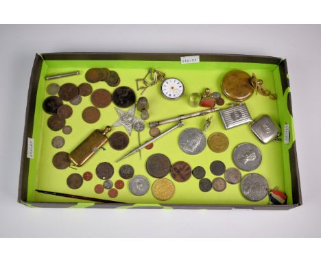 A miscellaneous group of antique & vintage collectables, to include two silver vesta cases; two white metal propelling pencil