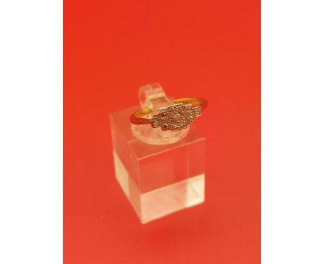 9ct gold ring size N