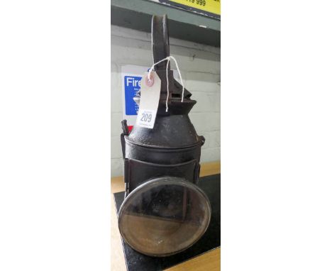 An old railway type signalling lamp