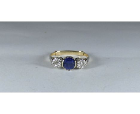 1930's 18ct and platinum mounted three stone ring set blue synthetic sapphire and two diamonds ring with gold sizing bar, rin