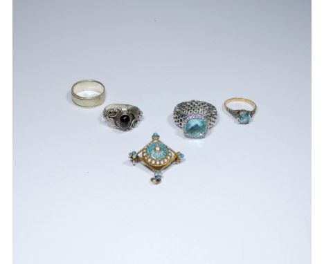 Silver gilt turquoise blue and white enamel pendant with brooch fastening, four silver dress rings and a selection of five si