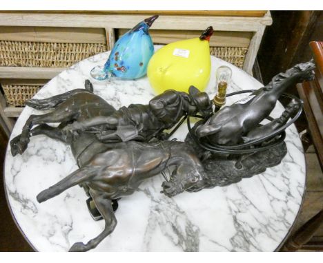 Figure on horse ornament (all legs damaged), horse table lamp and two coloured glass chickens 