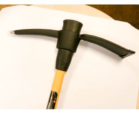 A new pick axe with fibre glass handle