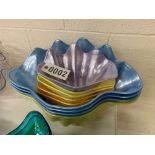 Clam Shell Server - Plastic
