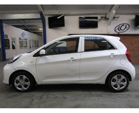 Make &amp; Model: Kia Picanto 1Date of Reg: FY65 TXEColour: Whitecc: 998MoT: 28-09-2022Fuel Type: PETROLMileage: 137kTransmis