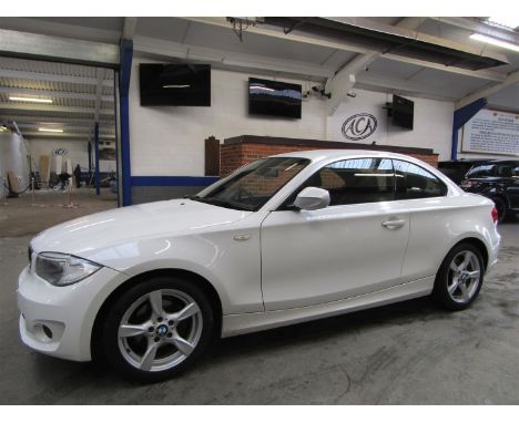 Make &amp; Model: BMW 118D Exclusive EditionDate of Reg: EN62 TYZColour: Whitecc: 1995MoT: 20-02-2023Fuel Type: DIESELMileage