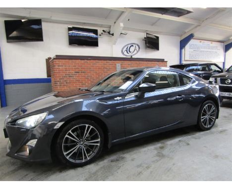 Make &amp; Model: Toyota GT86 D-4SDate of Reg: NU12 YUYColour: Greycc: 1998MoT: 23-04-2022Fuel Type: PETROLMileage: 82kTransm