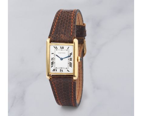 Cartier. Montre bracelet en or jaune 18K (750) de forme rectangulaire mouvement mécaniqueCartier. An 18K gold manual wind rec