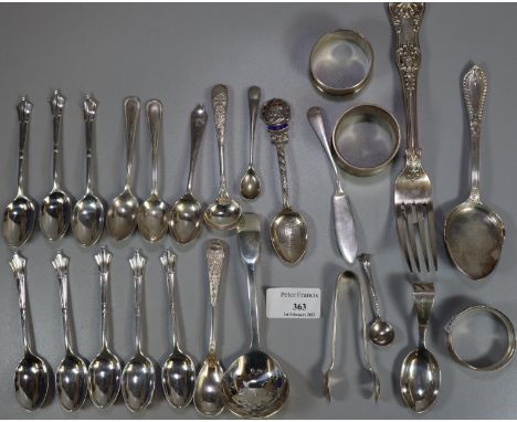 Bag of assorted silver, to include: spoons, napkin rings, tea caddy etc. 15 troy ozs. approx. (B.P. 21% + VAT)