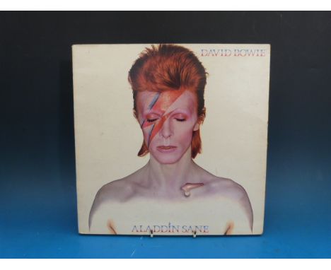 DAVID BOWIE "Aladdin Sane" - first pressing (Shorewood gatefold sleeve & 3T matrix numbers) with lyric inner sleeve and fan c