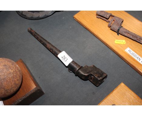 A No.4 MkII pig stick bayonet